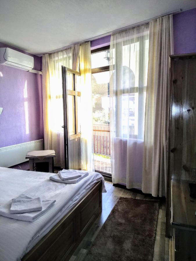 Guesthouse White Margarit Melnik  Exterior photo